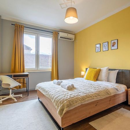 Golden Glow Residence Sofia Luaran gambar