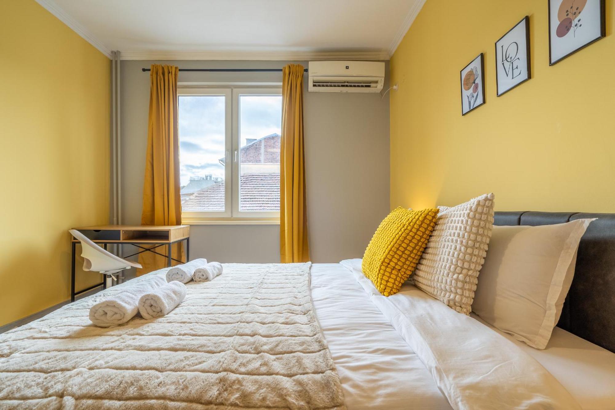 Golden Glow Residence Sofia Luaran gambar