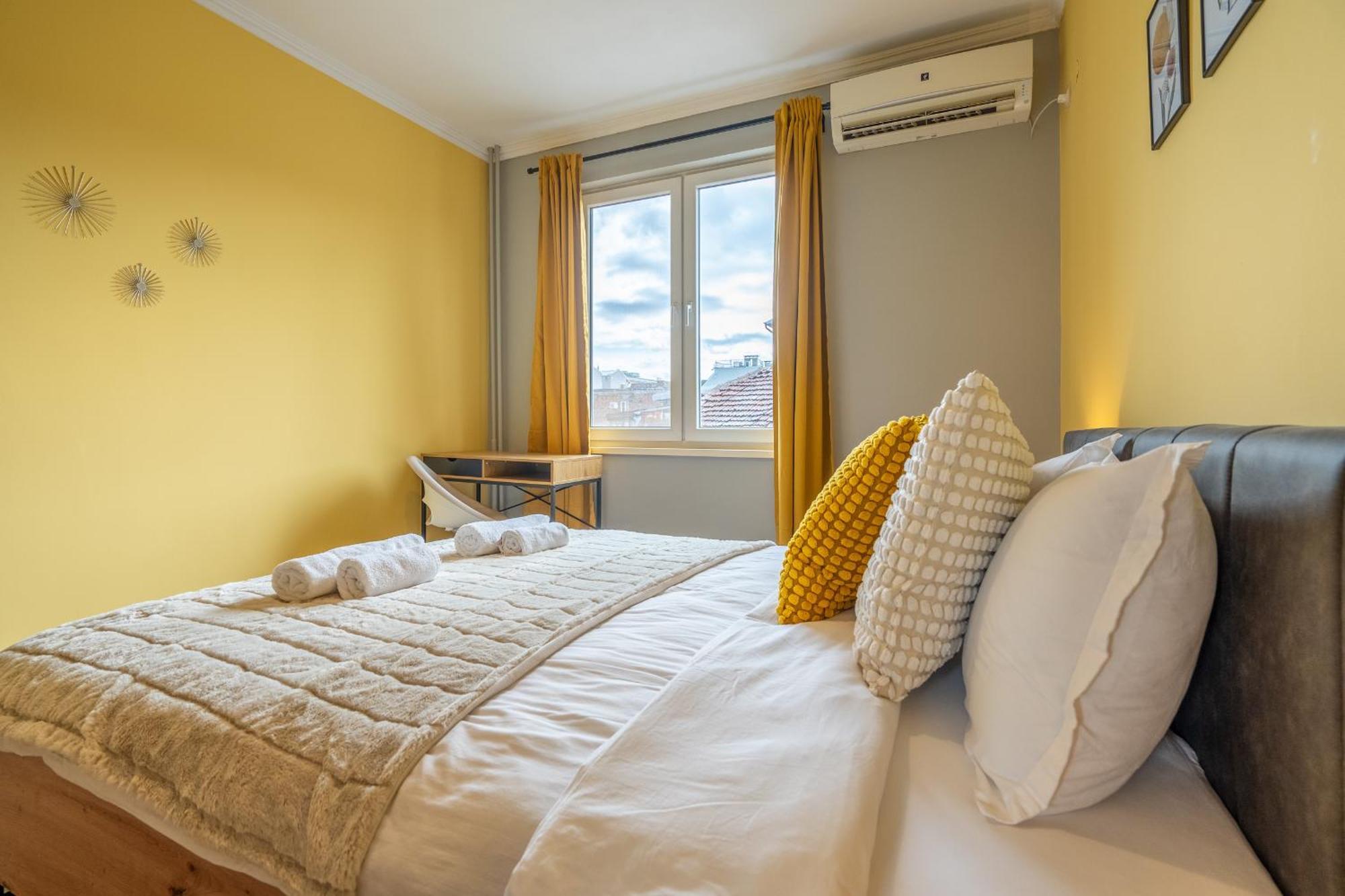 Golden Glow Residence Sofia Luaran gambar