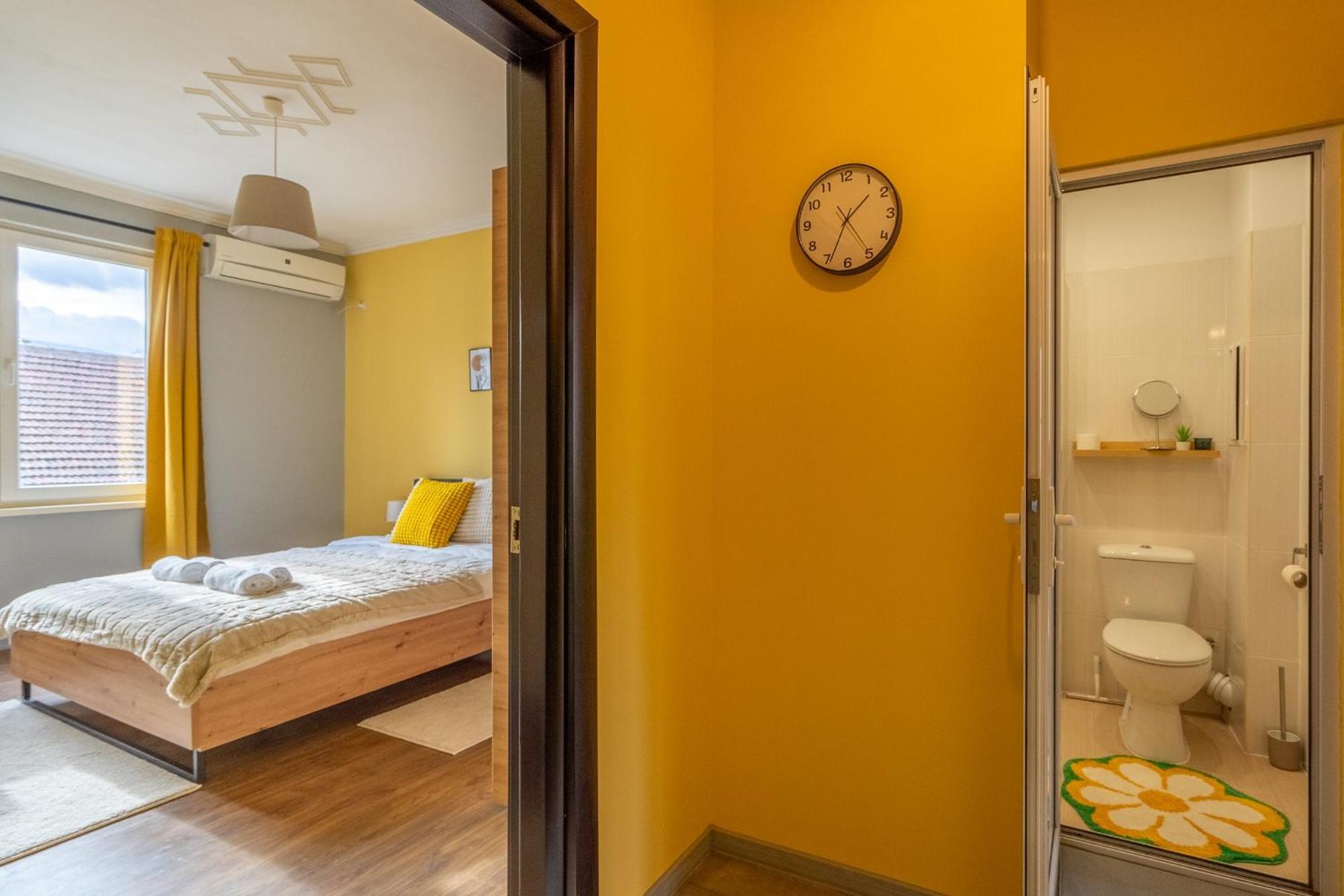 Golden Glow Residence Sofia Luaran gambar